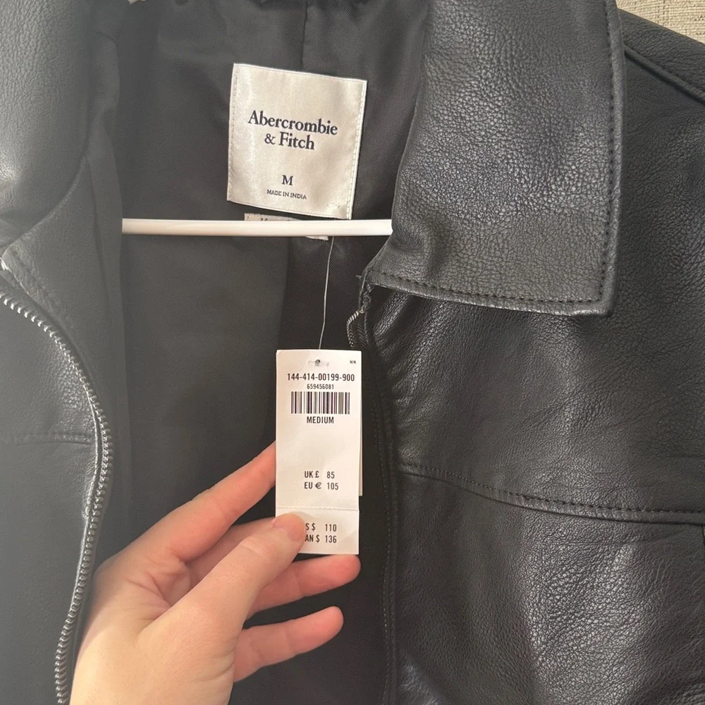 NWT Abercrombie Slim Zip Vegan Leather Jacket - Picture 6 of 7